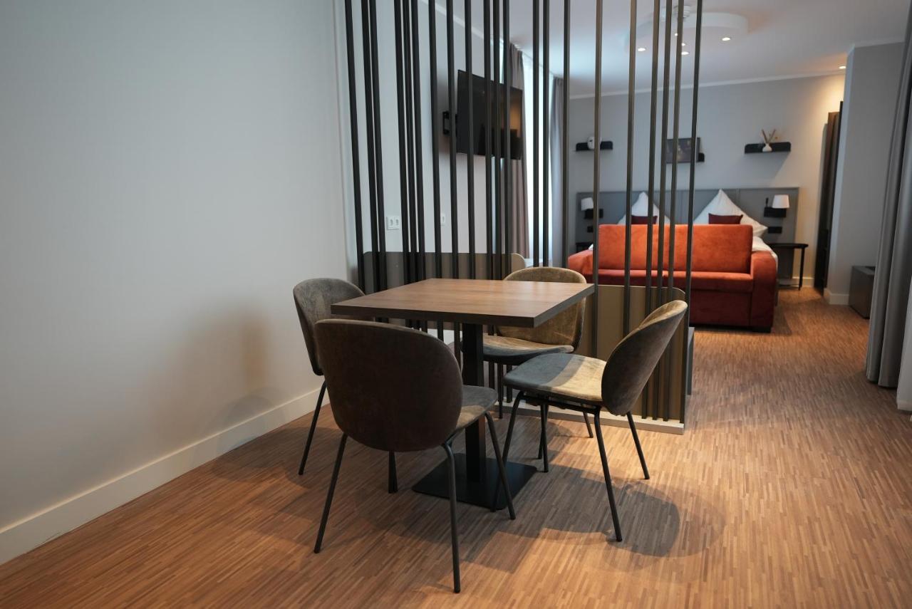 Boutique Kaiser - Hotel & Apartments Frankfurt am Main Luaran gambar
