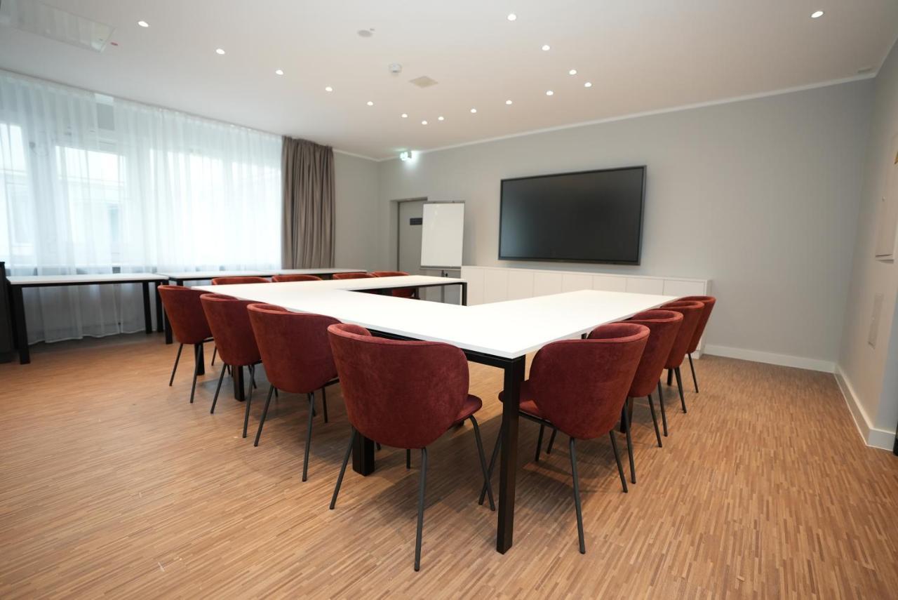 Boutique Kaiser - Hotel & Apartments Frankfurt am Main Luaran gambar