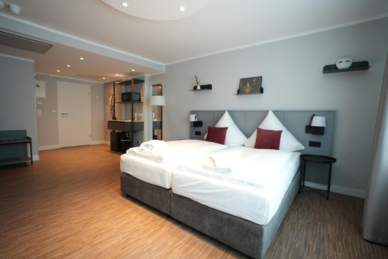 Boutique Kaiser - Hotel & Apartments Frankfurt am Main Luaran gambar