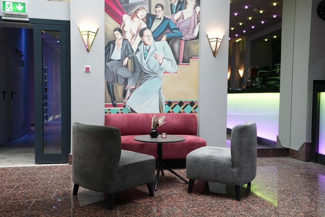 Boutique Kaiser - Hotel & Apartments Frankfurt am Main Luaran gambar